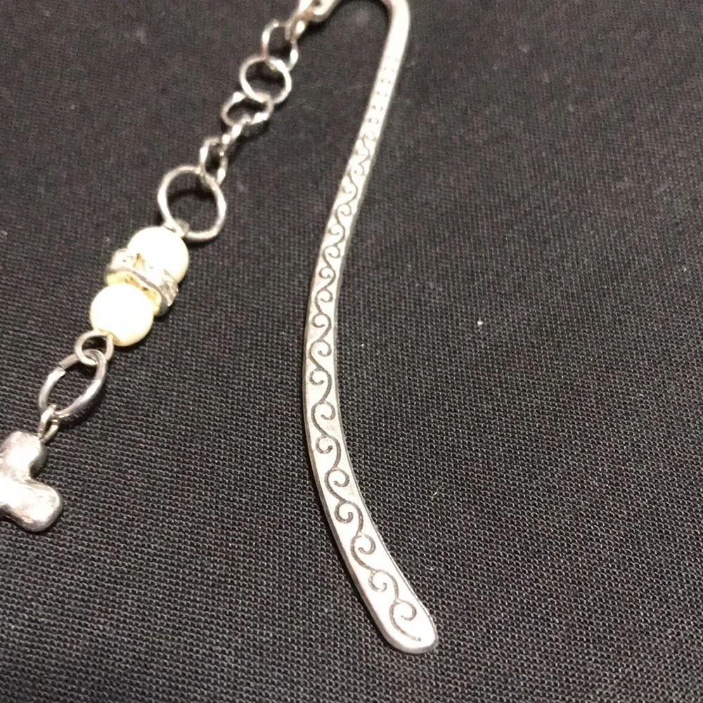Metal Shepherds Hook Bookmark w/Chain, Glass Beads & Rondels, & Metal Cross Bead
